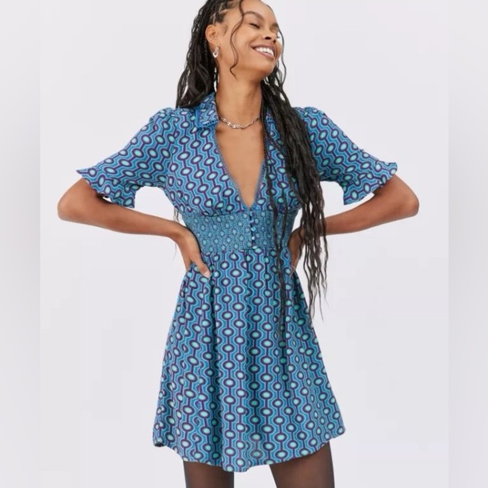 Urban Outfitters UO Graziana Printed Short Sleeve Mini Dress